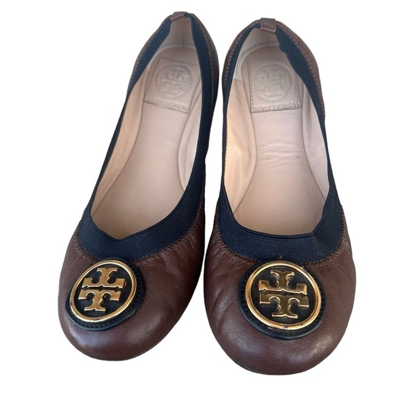 Tory Burch Shoes - Tory Burch Caroline black and brown leather logo ballet flat shoes size 6.5